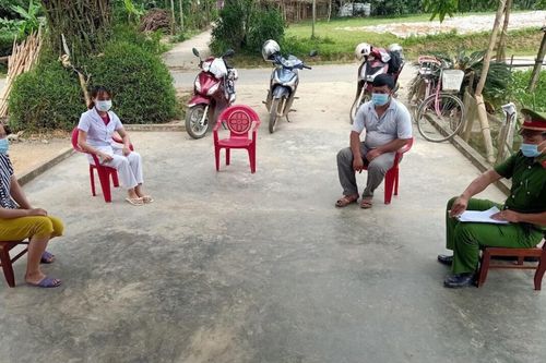 Yên Bái: Một phụ nữ F1 bị phạt 10 triệu đồng vì trốn khai báo y tế