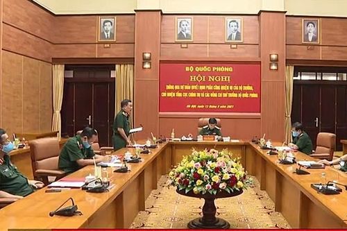 Thông qua dự thảo Quyết định phân công nhiệm vụ của Bộ trưởng, Chủ nhiệm Tổng cục Chính trị và các Thứ trưởng Bộ Quốc phòng