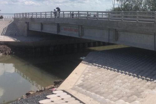 Khép kín tuyến đê biển Gò Công bảo vệ an toàn sản xuất vùng phía Đông Tiền Giang