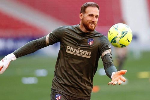 Oblak lên thần, Atletico chạm một tay vào ngôi vương