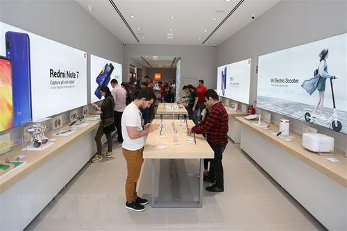 Mỹ đưa hãng sản xuất điện thoại Xiaomi ra khỏi 'danh sách đen'