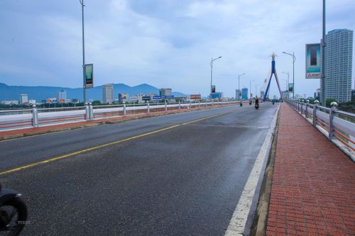COVID-19: Đà Nẵng tạm dừng ôtô khách, Vĩnh Phúc lập bản đồ dịch tễ