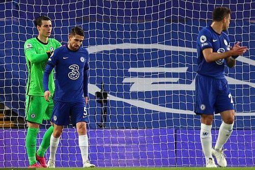 Ngoại hạng Anh: Lại nóng cuộc đua Top 4
