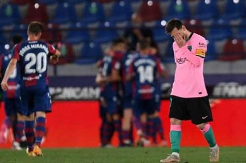Barca không xứng đáng vô địch La Liga mùa này