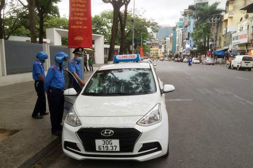 Xử phạt tài xế 'chặt chém' du khách nhờ ứng dụng 'Du lịch Việt Nam an toàn'