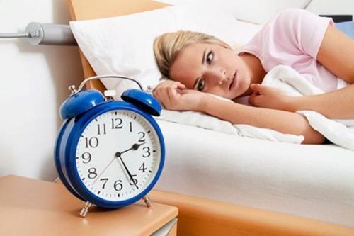 Nguy cơ té ngã, giảm trí nhớ khi lạm dụng thuốc ngủ