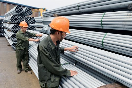 Doanh nghiệp thép nói gì khi giá tăng phi mã?