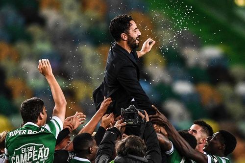 Sporting Lisbon trở lại đỉnh cao từ mớ hỗn độn