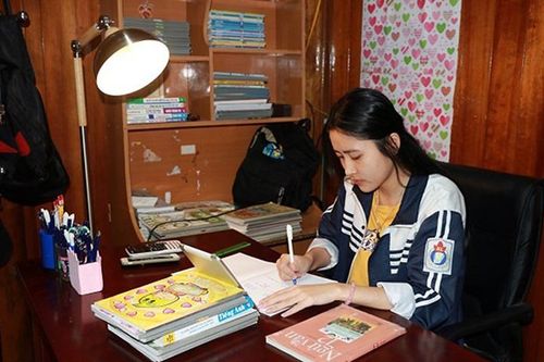 Vĩnh Phúc cấm thu tiền thi học kỳ trực tuyến