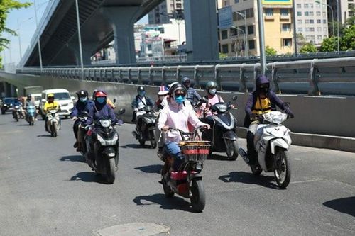 Bắc Bộ, Trung Bộ tiếp tục nắng nóng, chiều tối mưa dông