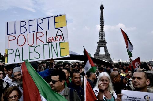 Pháp yêu cầu cảnh sát cấm biểu tình ủng hộ người Palestine ở Paris