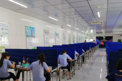 Kiểm soát gắt gao, ngăn dịch COVID-19 vào nhà máy