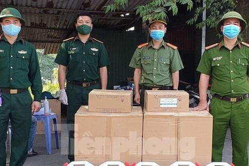 Tuổi trẻ Quân đội góp sức chống dịch COVID-19 tại Thuận Thành, Bắc Ninh