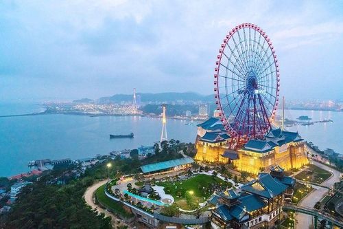 Quảng Ninh: Từ 0h ngày 15/5, dừng hoạt động các hàng ăn, quán ăn, quán nước vỉa hè