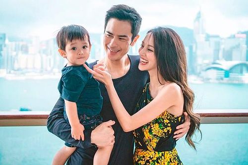 Hôn nhân viên mãn của Trịnh Gia Dĩnh bên vợ hoa hậu