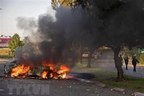 Israel dự định triển khai quân đội tại các thành phố xảy ra bạo động
