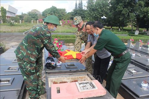 Quân đoàn 3 khắc phục khó khăn, quy tập hài cốt các liệt sỹ