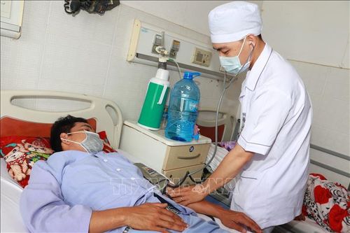 Cứu sống nạn nhân ngưng tim ngoại viện do điện giật