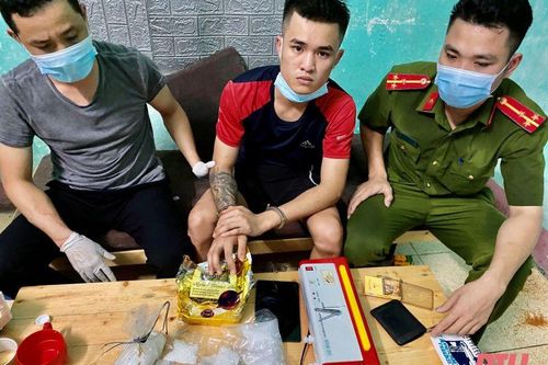 Triệt xóa điểm mua bán trái phép chất ma túy tại Quảng Xương