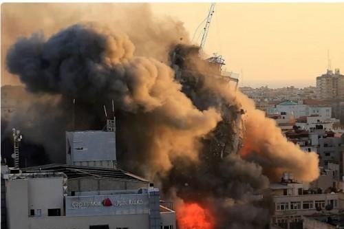Xung đột với phiến quân Hồi giáo Palestine tiếp tục leo thang, Israel đưa bộ binh áp sát dải Gaza