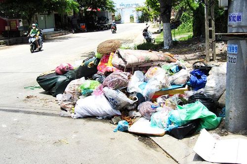 Cần đặt thùng thu gom rác