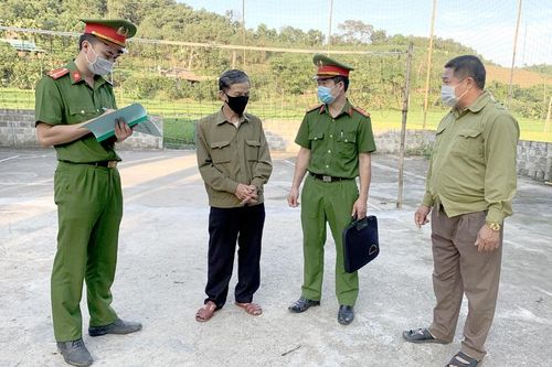 Xử phạt 38 trường hợp không đeo khẩu trang nơi công cộng