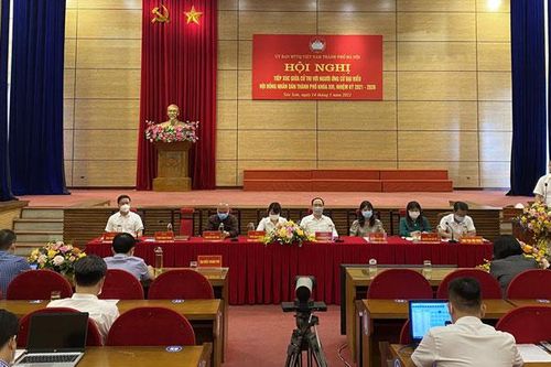 Người ứng cử đại biểu HĐND thành phố Hà Nội tiếp xúc cử tri huyện Sóc Sơn