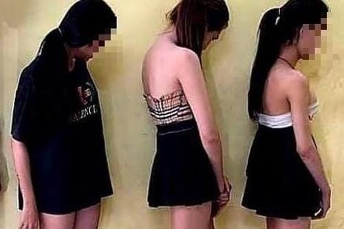 Hàng loạt 'quý ông' sập bẫy nhóm 'gái bán dâm chuyển giới giá rẻ'