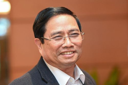 Thủ tướng: 'Việc nào TP.HCM làm tốt hơn, Chính phủ sẵn sàng giao'
