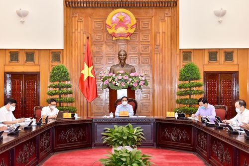 Thủ tướng làm việc với Bộ Y tế: Quyết định những vấn đề cấp bách để phòng chống dịch hiệu quả hơn