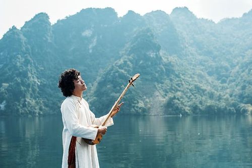 Tình đàn của Ngô Hồng Quang
