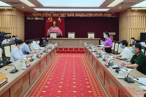 Chuyên gia Bộ Y tế hiến kế cho tỉnh Vĩnh Phúc phòng, chống dịch Covid-19
