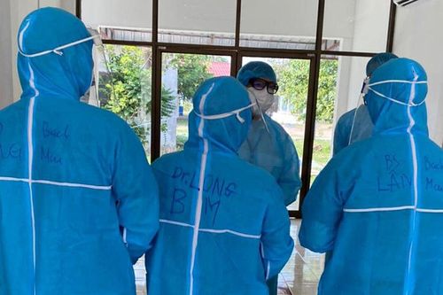 Chuyên gia Việt Nam hỗ trợ cấp cứu kịp thời một thai phụ Lào mắc Covid-19