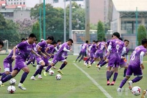 HLV Park Hang-seo đón tin vui với sự trở lại của Văn Hậu và Văn Xuân