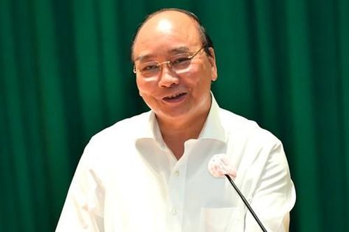 Chủ tịch nước Nguyễn Xuân Phúc: Sớm có tuyến cao tốc xuyên biên giới, giúp huyện Hóc Môn và Củ Chi đột phá phát triển