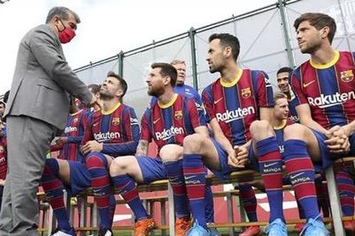 14 cầu thủ Barca sắp phải 'ra đường', không loại trừ cả Messi