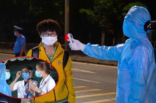 TP.HCM: 12 'bóng hồng' trắng đêm chống dịch tại cửa ngõ Tây Bắc