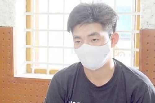 Đi dự đám cưới, đâm chị gái chú rể vì bị yêu cầu ngừng hát Karaoke