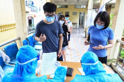 Hà Nội rà soát, xét nghiệm COVID-19 tất cả người trở về từ Đà Nẵng