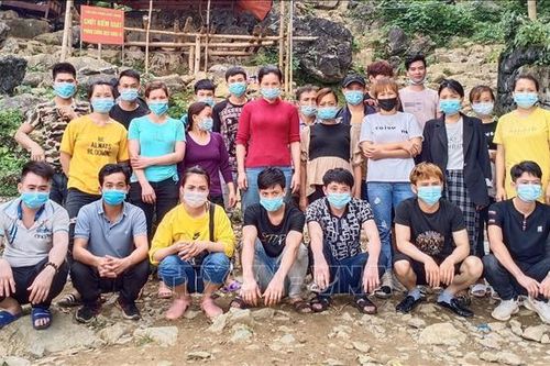 Đưa 102 trường hợp xuất nhập cảnh trái phép vào khu cách ly tập trung