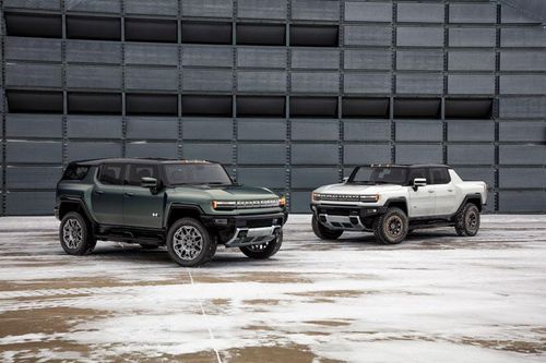 Khám phá SUV chạy điện mạnh 830 mã lực, giá từ hơn 1,8 tỷ đồng