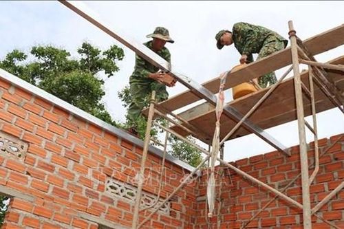 Trà Vinh hỗ trợ hộ nghèo vay vốn xây nhà ở