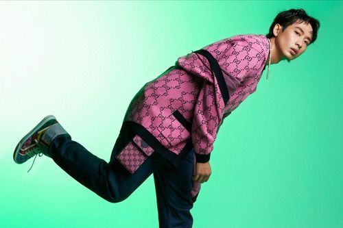 Tuấn Trần xuất hiện siêu điển trai, diện toàn màu 'kẹo ngọt' mà vẫn nam tính vô cùng