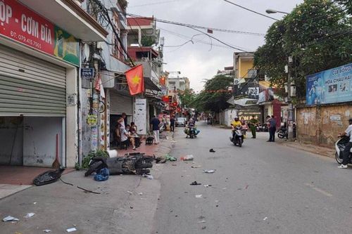 Sau va chạm giao thông, 2 thanh niên nghi bị ô tô truy đuổi và tông tử vong