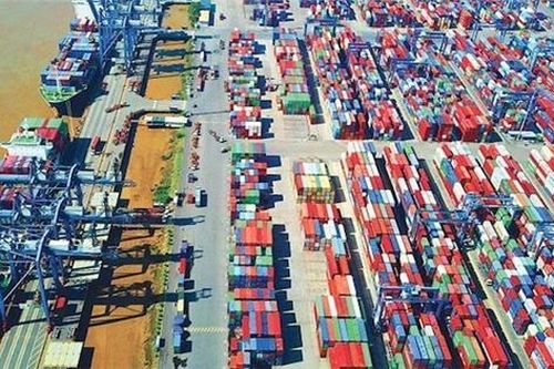 Khó khăn tiếp diễn trong chuỗi cung ứng toàn cầu