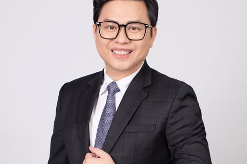 SCB bất ngờ thay 'ghế nóng'