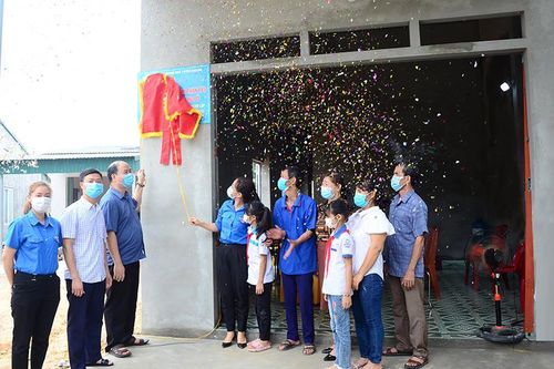 Khánh thành 2 ngôi nhà Khăn quàng đỏ tại thành phố Tuyên Quang