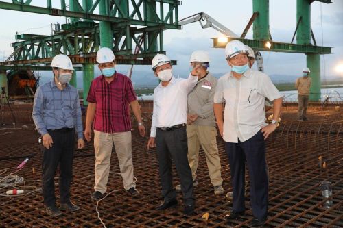 Quảng Ninh: Cầu Cửa Lục 1 hợp long nhịp đầu tiên