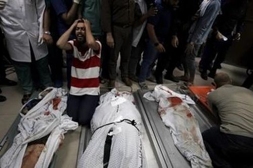 10 thành viên cùng một gia đình Palestine thiệt mạng vì tên lửa Israel