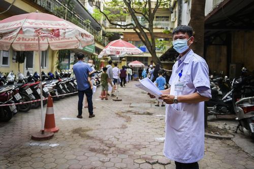 Hà Nội yêu cầu người từng đến Đà Nẵng hạn chế tiếp xúc, chỉ ra khỏi nhà khi cần
